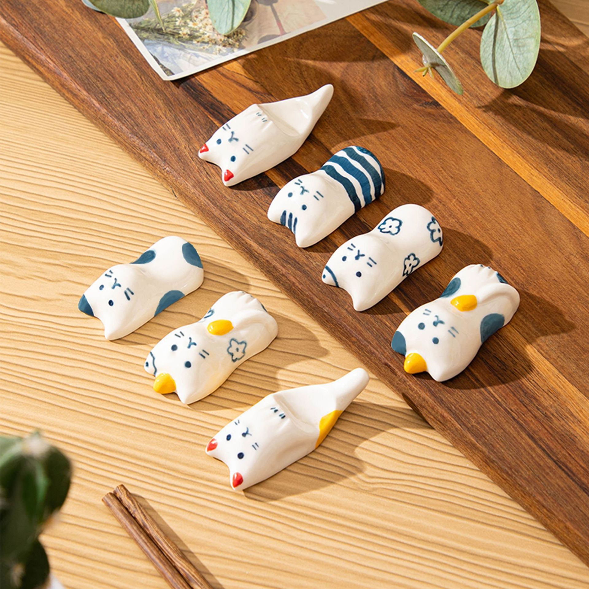 Gác Đũa Mèo Gốm Dễ Thương