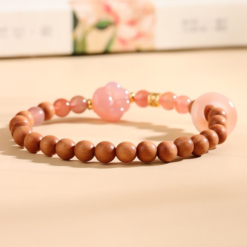 Vòng Tay Mèo Gỗ Đàn Hương