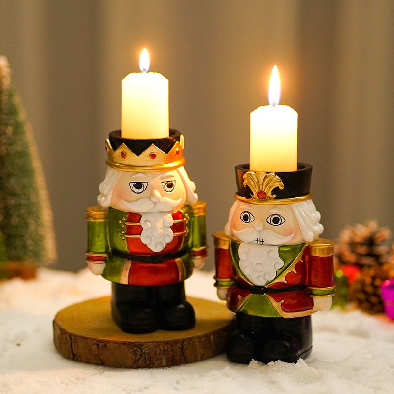 Chân Nến Nutcracker