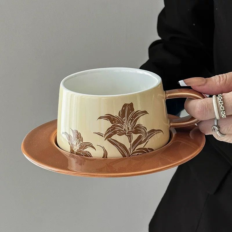 Set Tách Hoa Huệ Màu Cafe