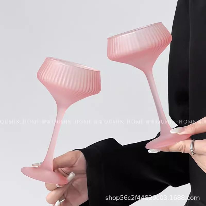 Ly Thuỷ Tinh Hồng Pastel