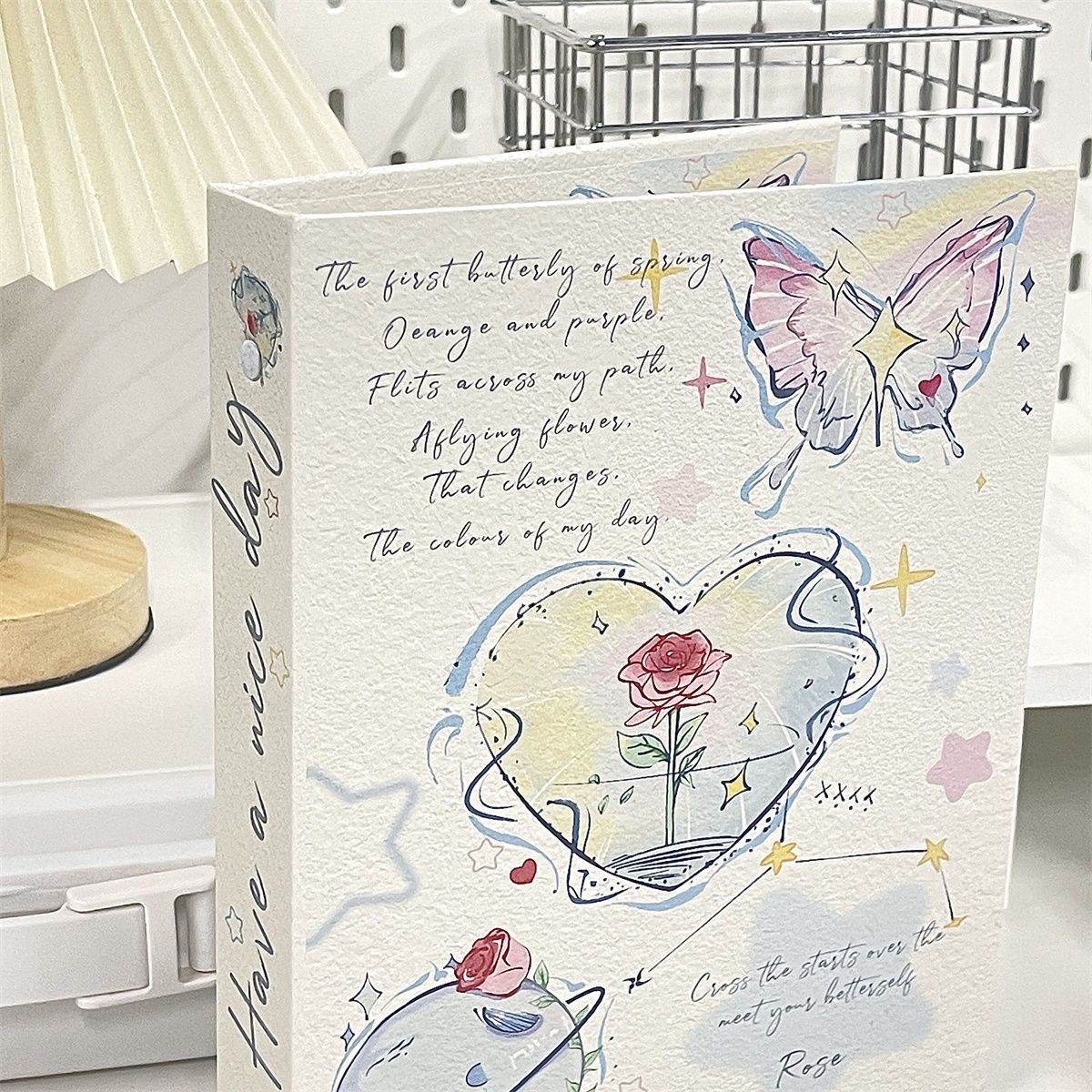 Album Bướm Vẽ Tay