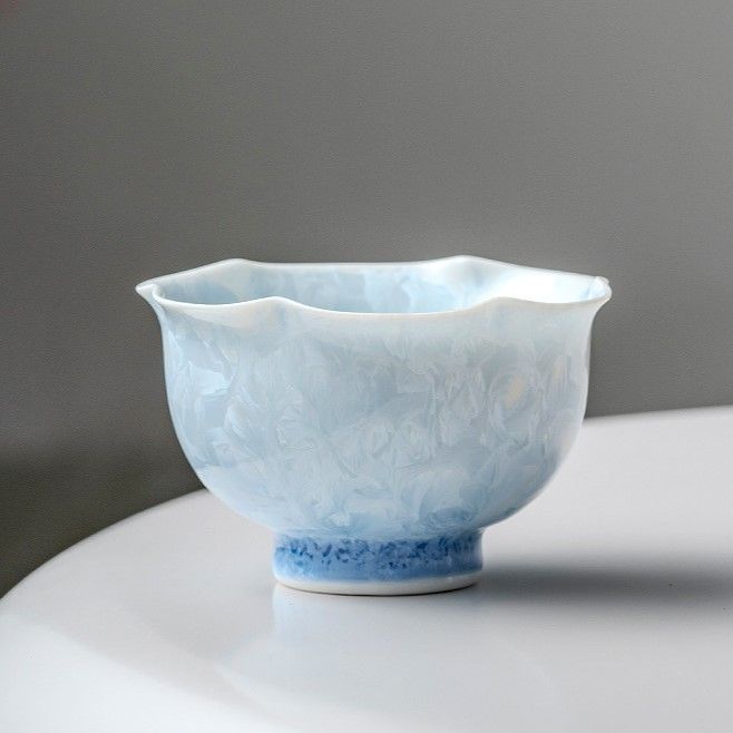 Tách Trà Hoa Vân Lam Ngọc Kèm Hộp