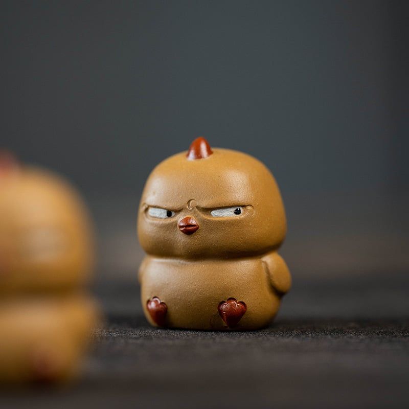 Tượng Chú Gà Cáu Kỉnh