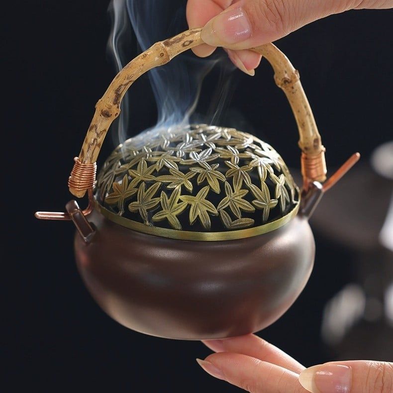 Lư Trầm Hương Gốm Lá Tre