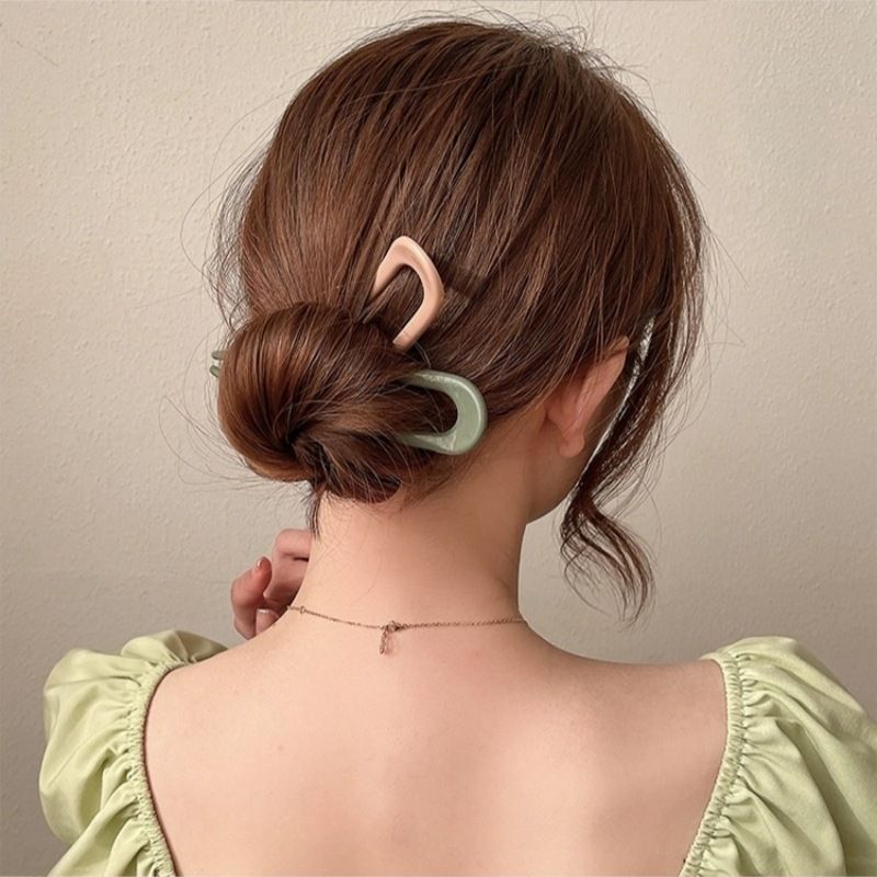 Trâm Cài Chữ U Basic