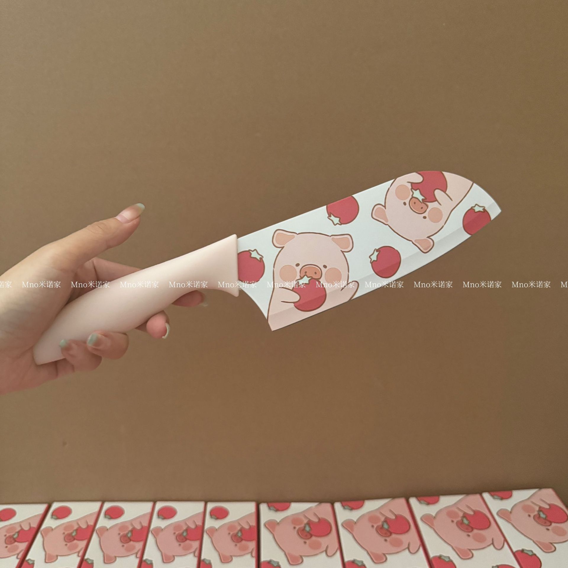 Dao Bếp Heo Hồng