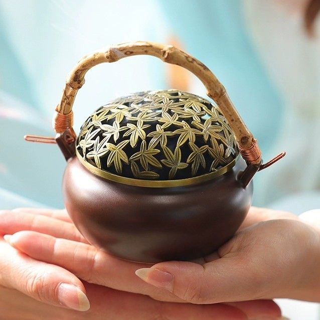Lư Trầm Hương Gốm Lá Tre