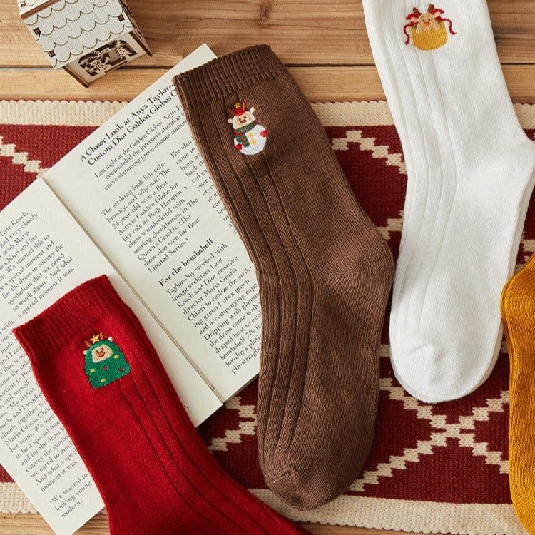 Set 4 Tất Len Xmas Kèm Thiệp