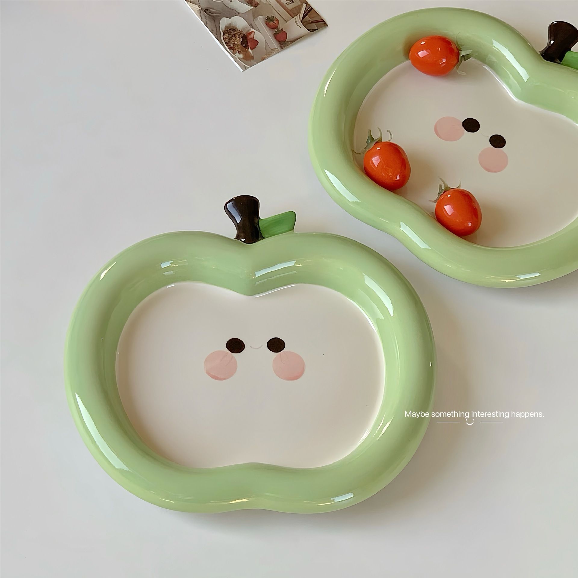 Đĩa Táo Dễ Thương