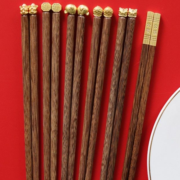 Bộ Đũa Khắc Tài Lộc