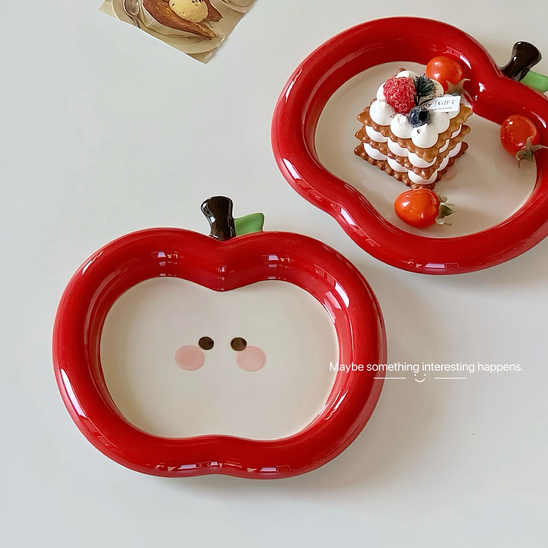 Đĩa Táo Dễ Thương