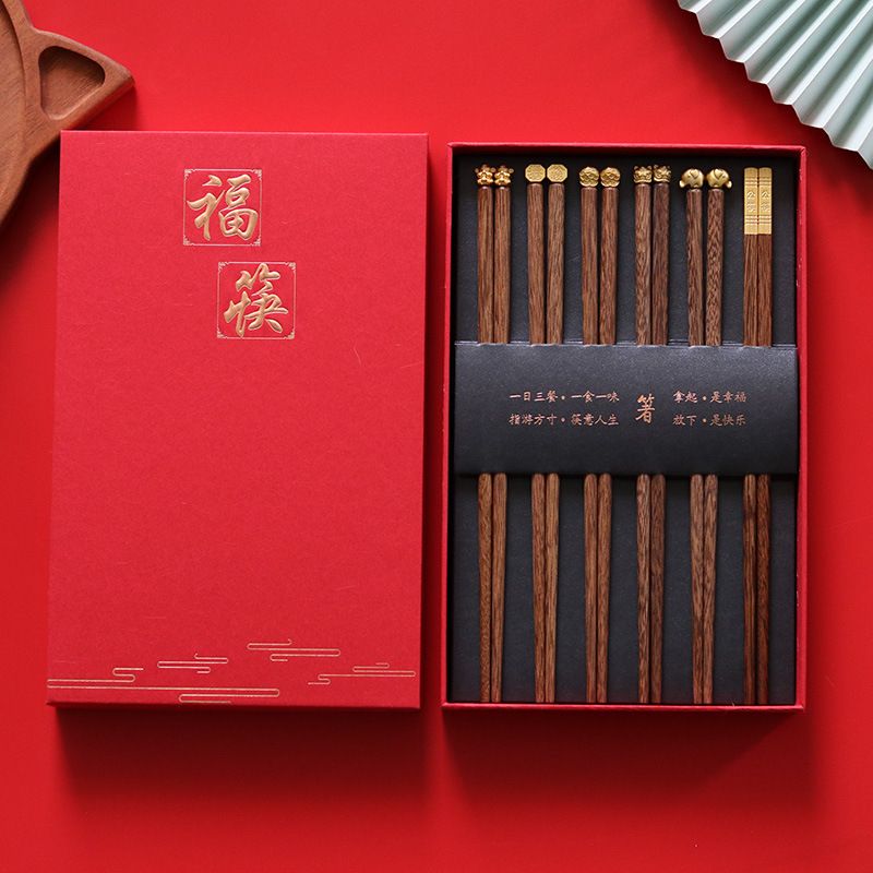 Bộ Đũa Khắc Tài Lộc