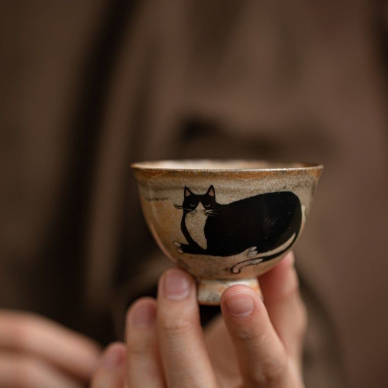 Chén Trà Gốm Mèo Mun