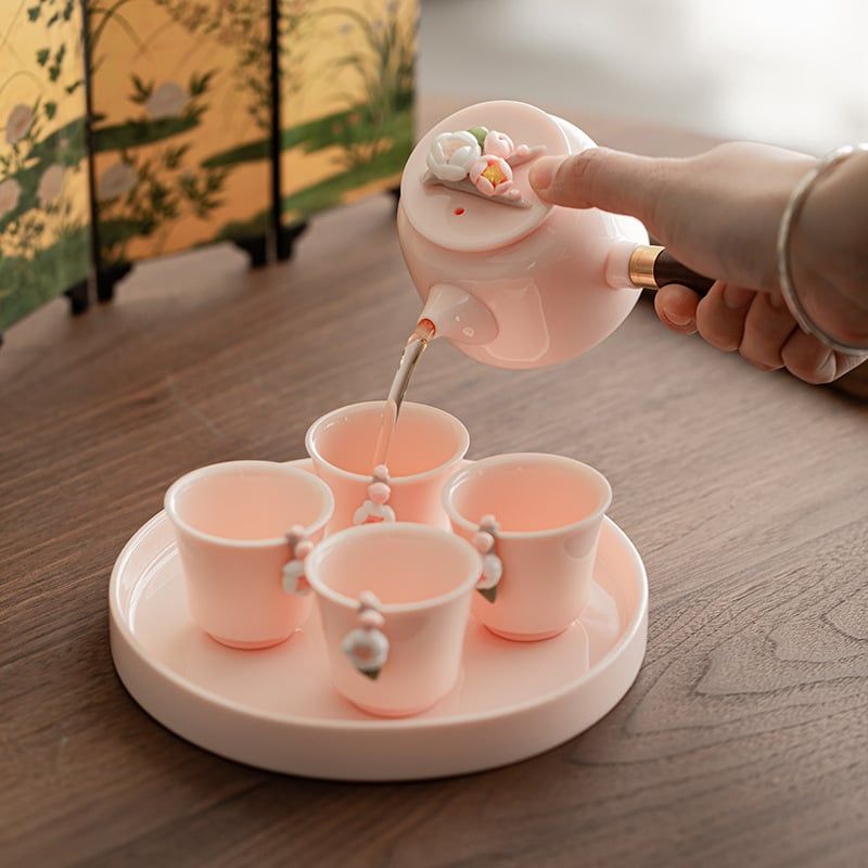 Bộ Ấm Trà Hoa Chạm Nổi