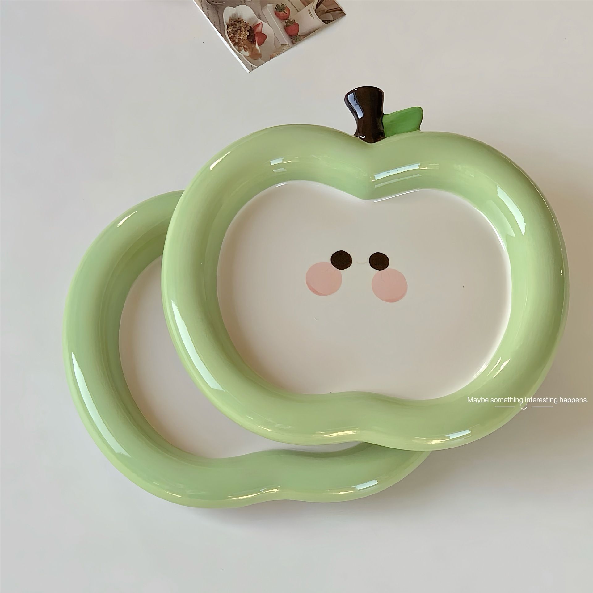 Đĩa Táo Dễ Thương