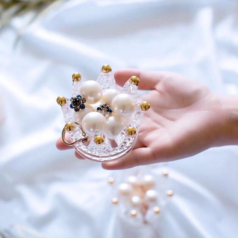 Vương Miện Thủy Tinh