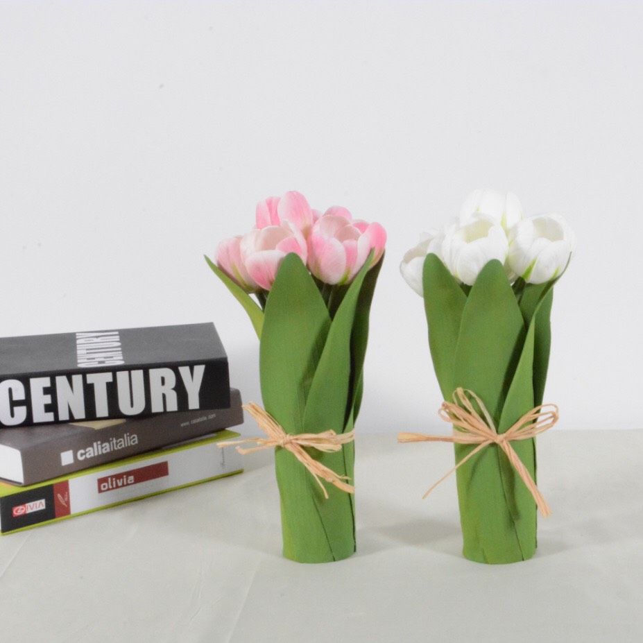 Bó Hoa Đèn Tulip