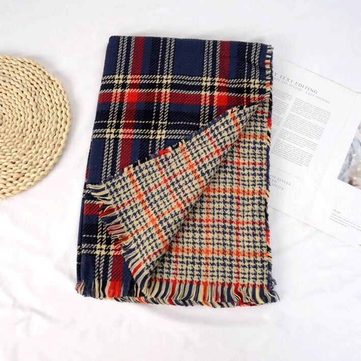 Khăn Len Kẻ Korean