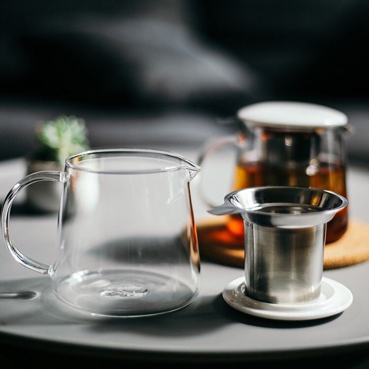 Ấm Thủy Tinh Nắp Gốm