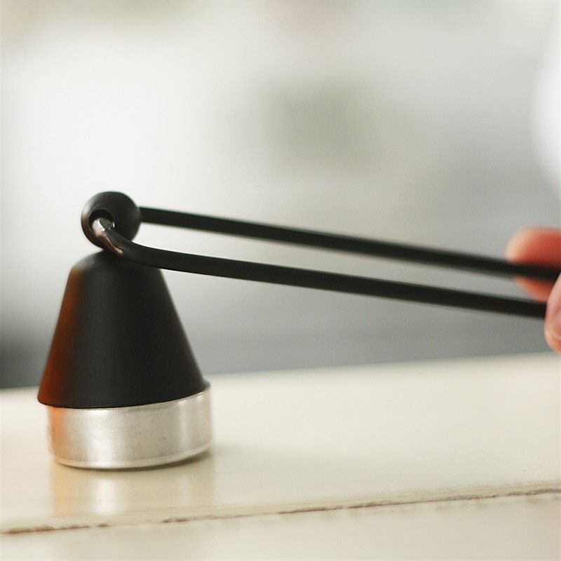 Tắt Nến Black