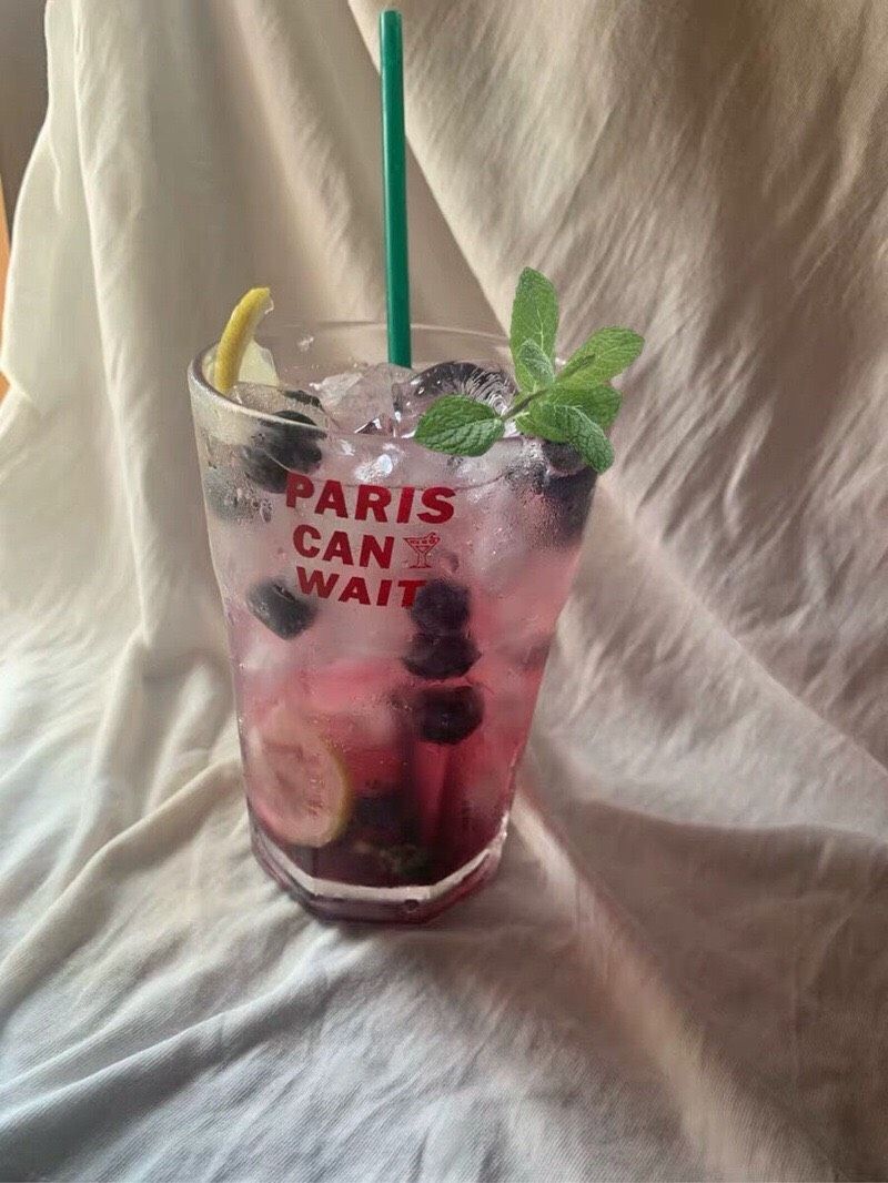 Cốc Thủy Tinh Paris