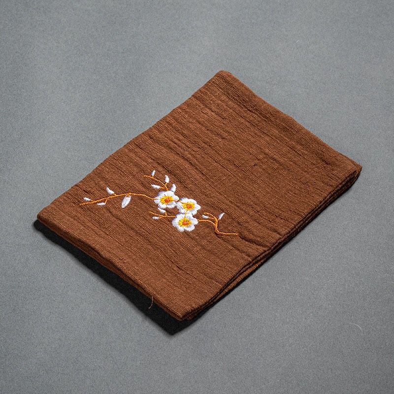 Khăn Thêu Mai Trắng (28x18)
