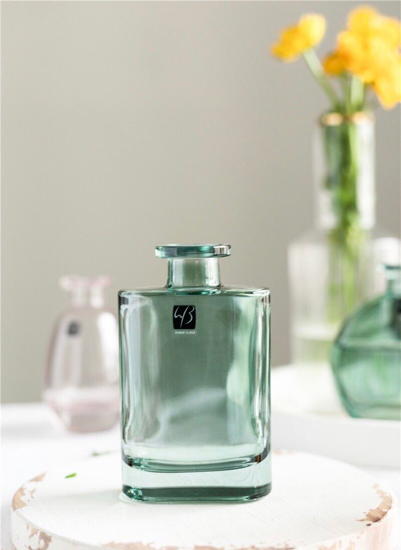 Lọ Hoa Perfume