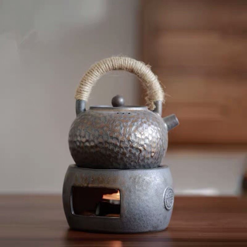 Ấm Trà Kèm Đế Nến