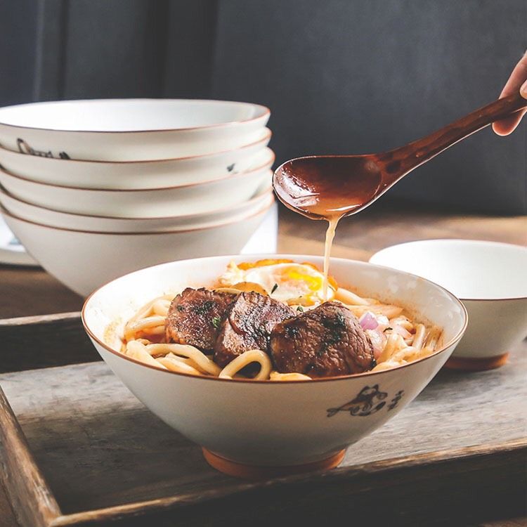 Bát Phở Chú Mèo