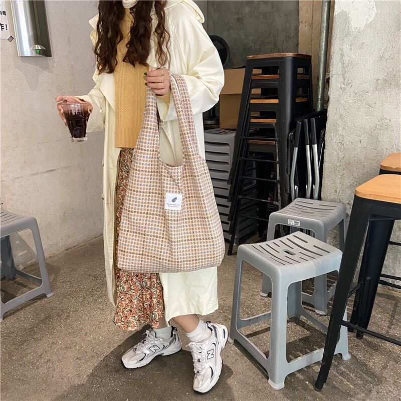 Túi Tote Họa Tiết