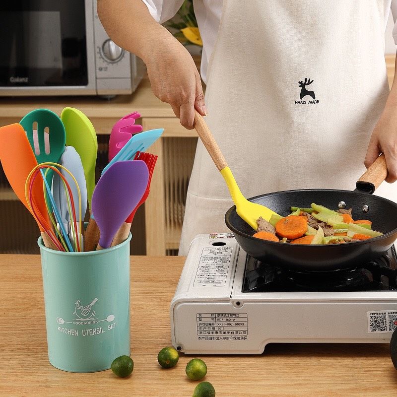 Set Làm Bếp Silicon (kèm ống cắm)