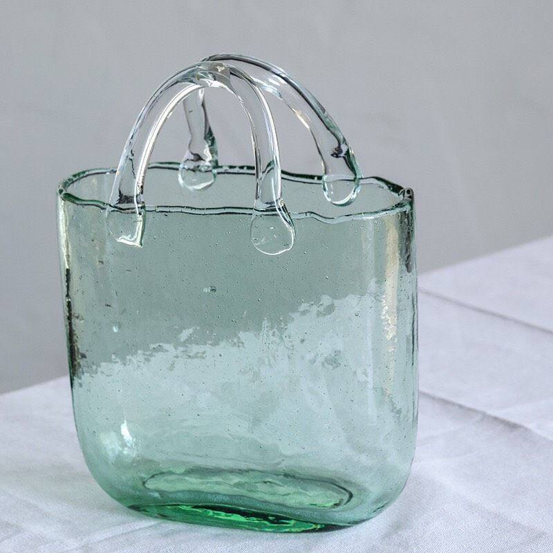 Giỏ Cắm Hoa Thủy Tinh