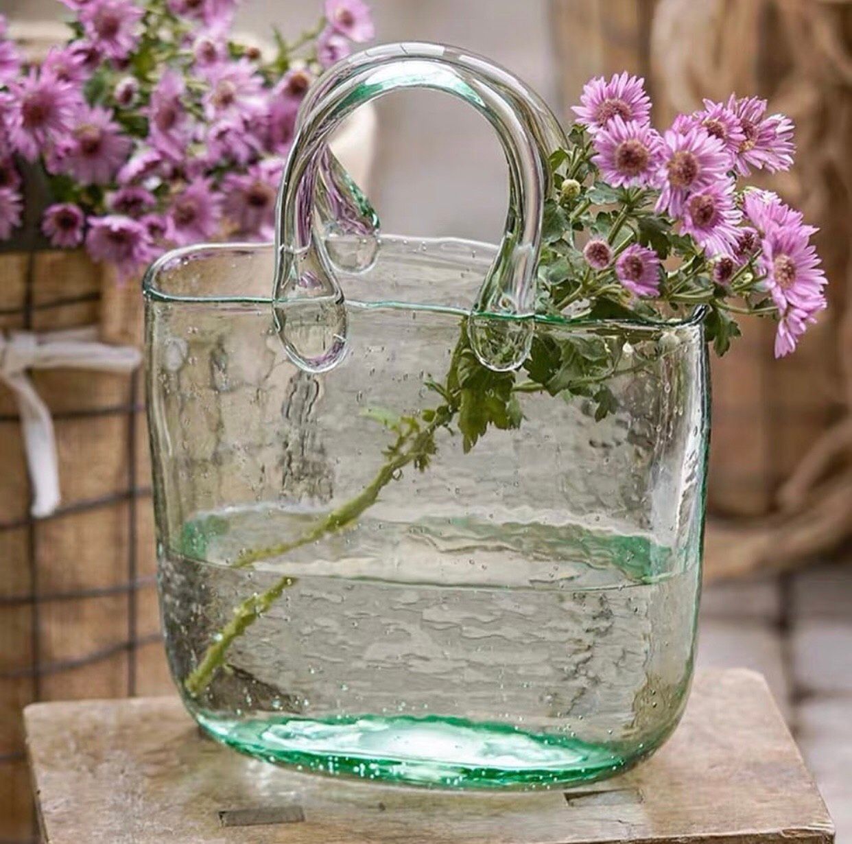 Giỏ Cắm Hoa Thủy Tinh