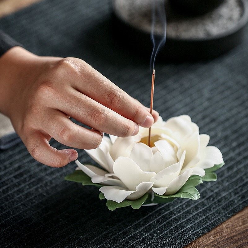 Đốt Trầm Mẫu Đơn Trắng