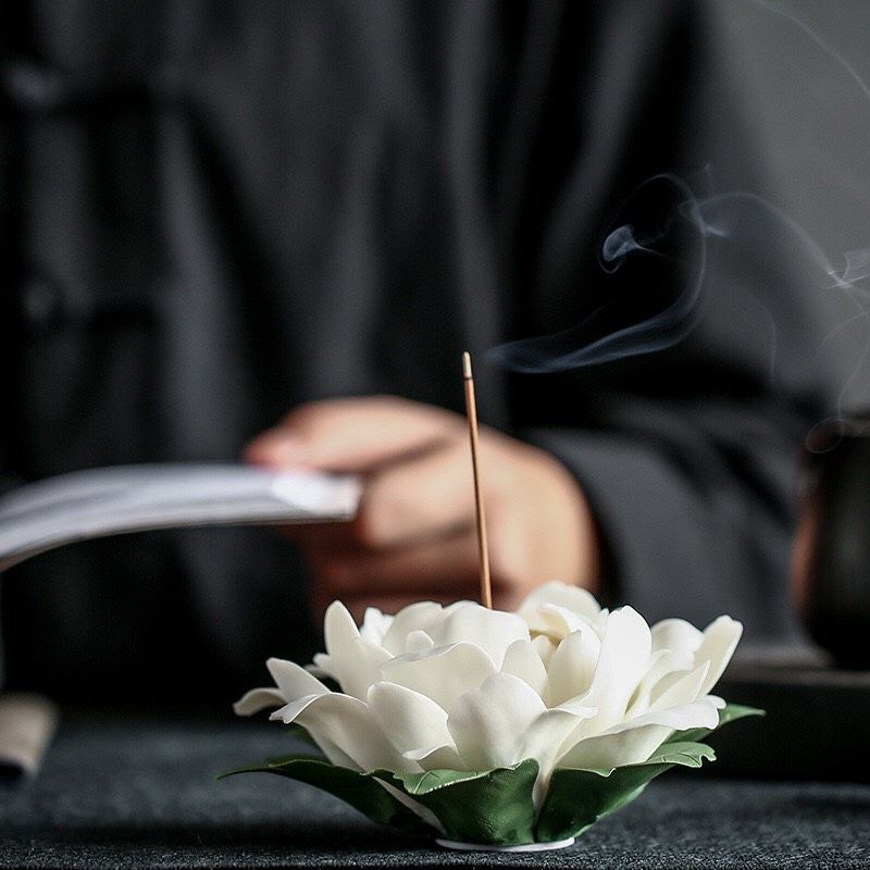 Đốt Trầm Mẫu Đơn Trắng