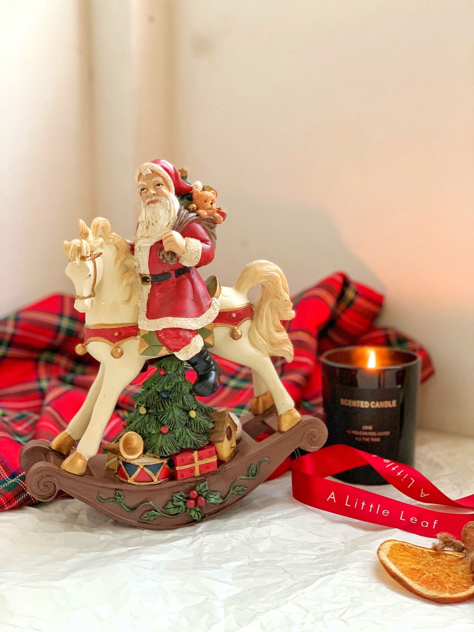 Hộp Nhạc Santa Cưỡi Ngựa