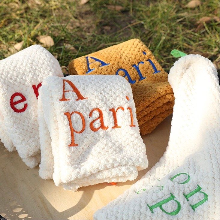 Khăn Paris