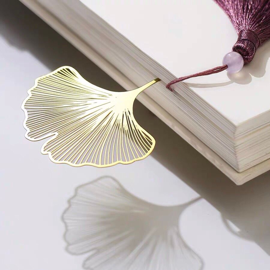 Bookmark Hoa Lá (Kèm Hộp)