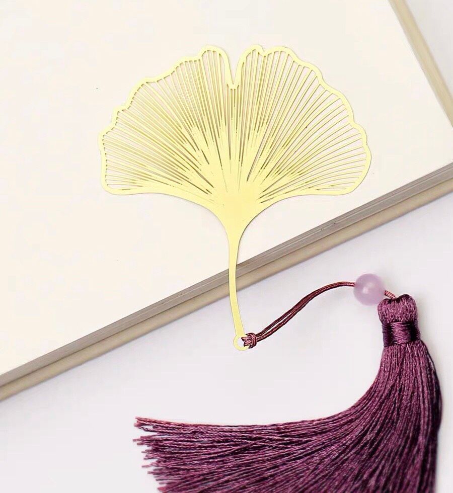 Bookmark Hoa Lá (Kèm Hộp)