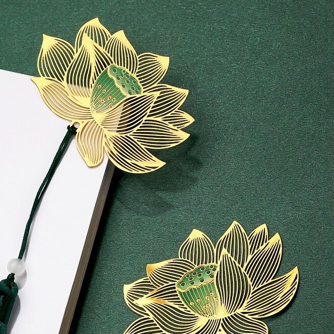 Bookmark Hoa Lá (Kèm Hộp)