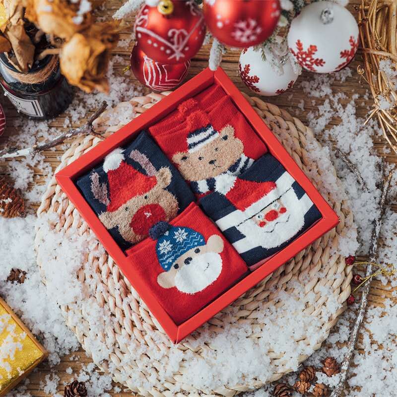 Set 4 Tất Kèm Hộp