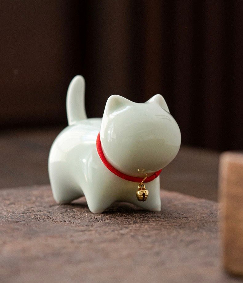 Mèo Múp Sứ