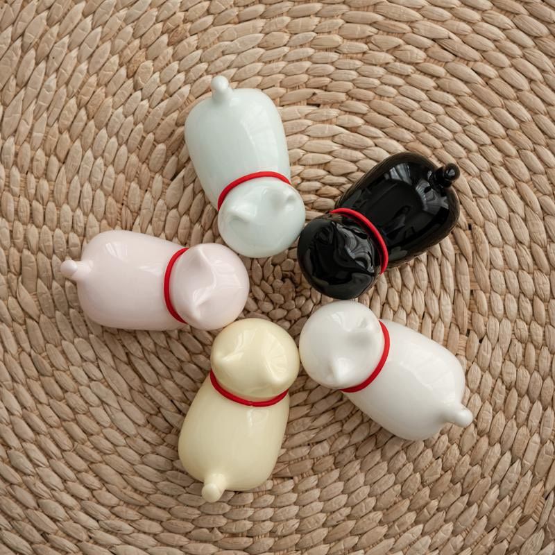 Mèo Múp Sứ