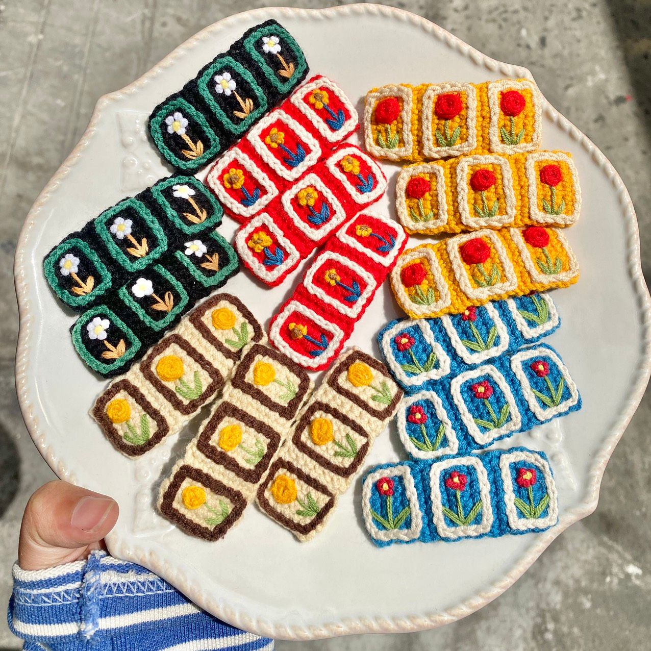 Kẹp Tóc Hoa Đan Len