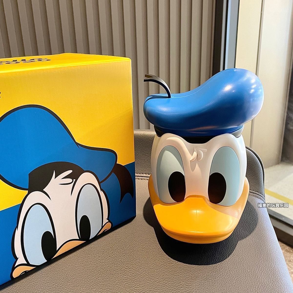 Ống Tiết Kiệm Donald Mickey