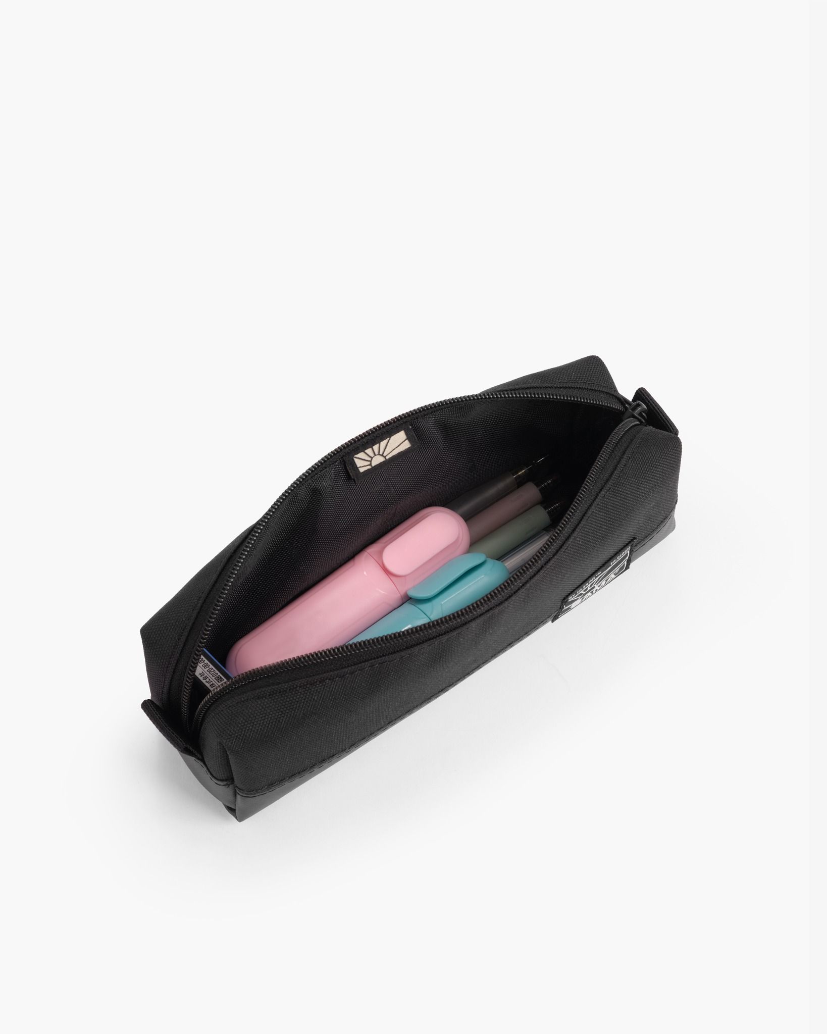 New Basic Pouches NB407