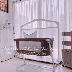 Giường cũi nâng hạ độ cao Mastela PL506