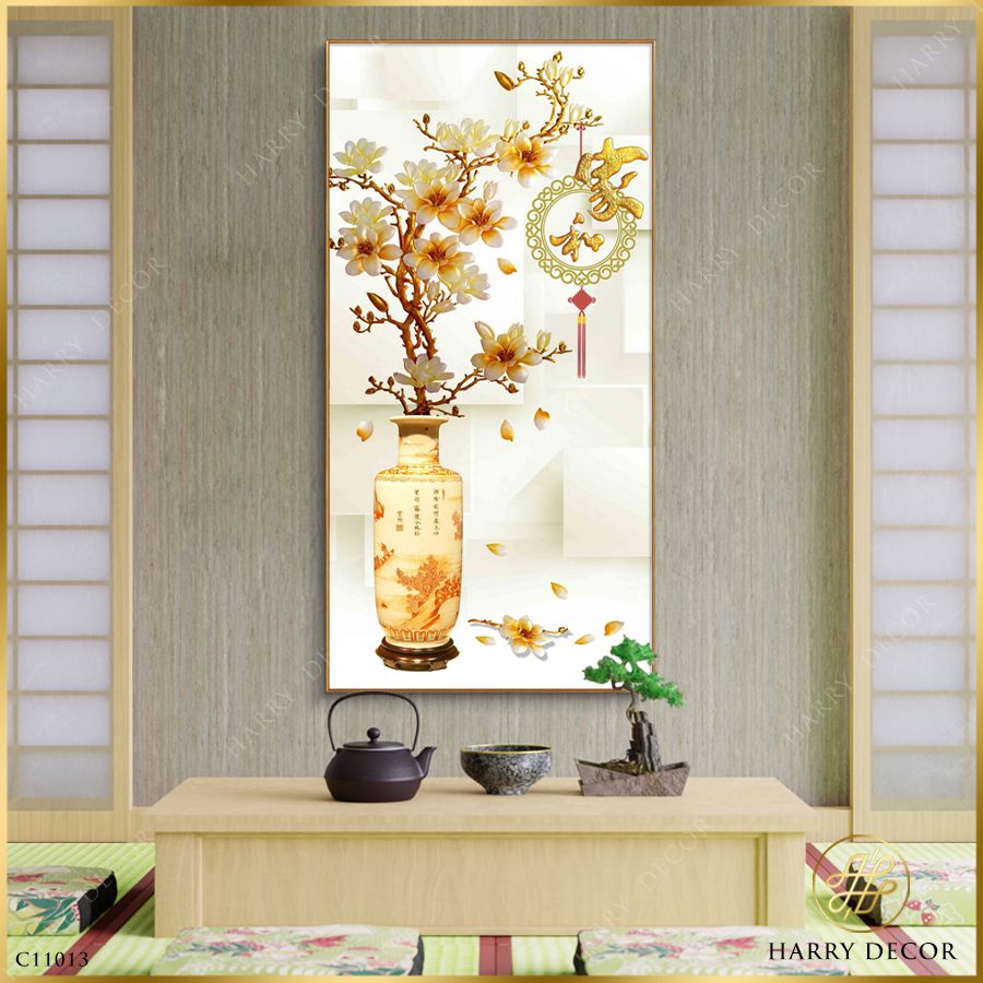 Tranh Cành Mộc Lan Và Bình Vàng C11013