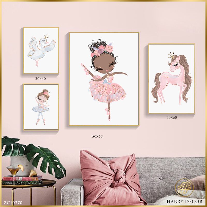 Bộ 4 Tranh Bé Gái Và Pony ZC10370
